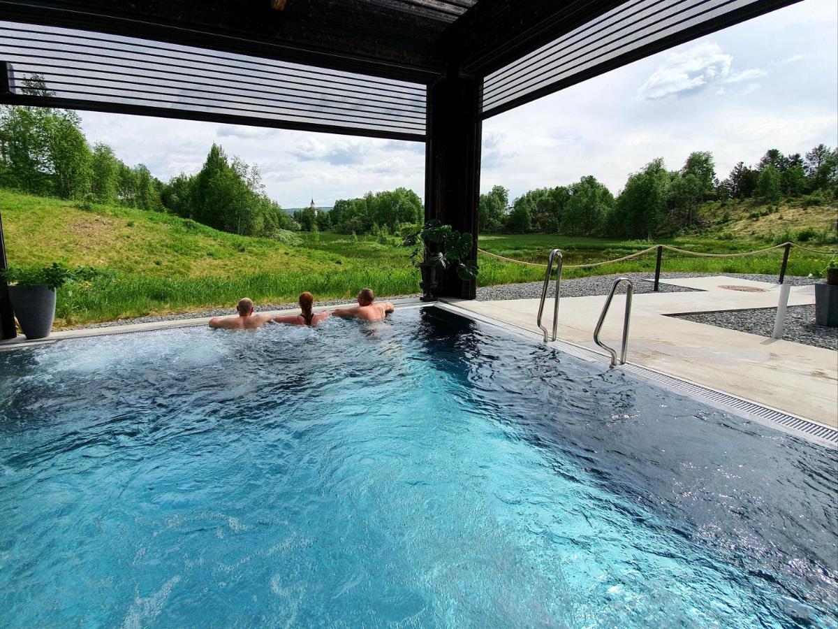 Roros Hotell - Bad & Velvaere Екстер'єр фото