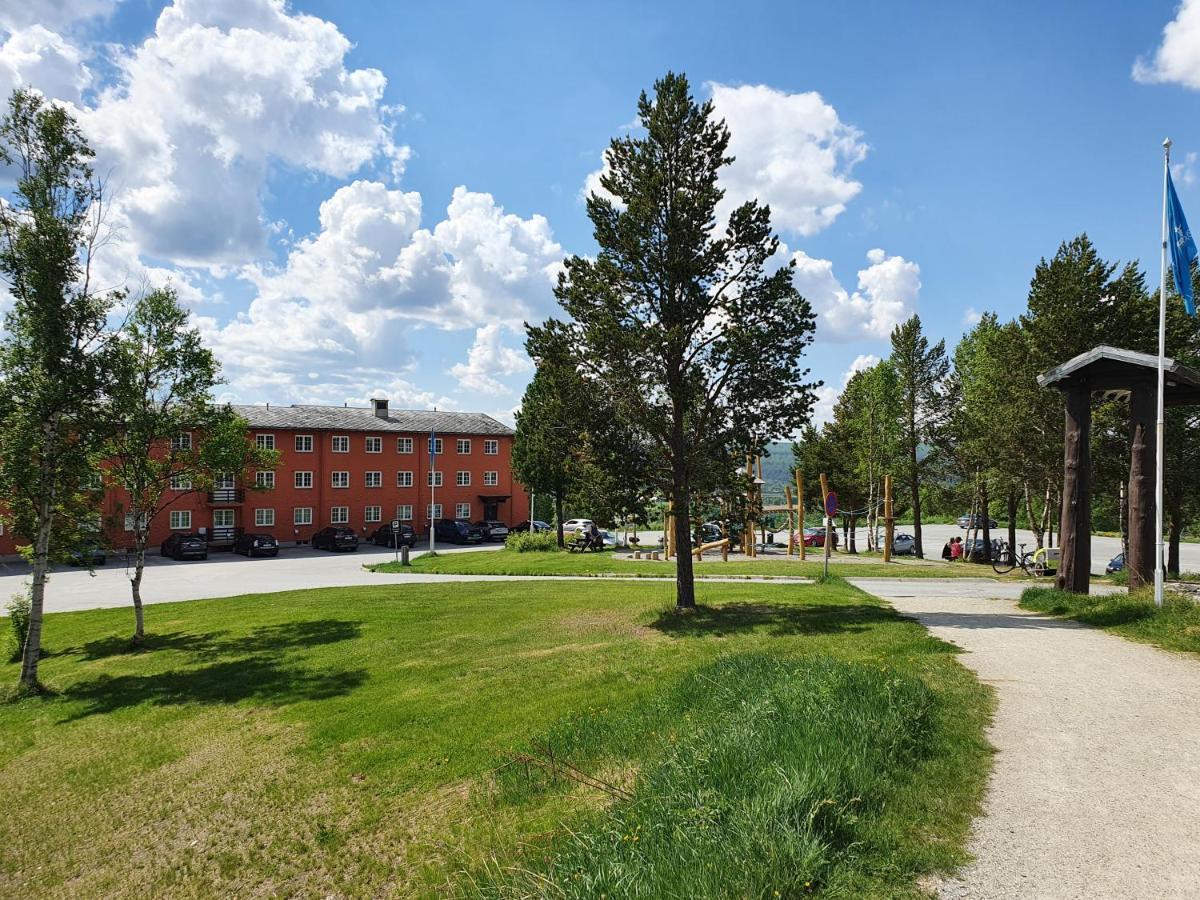 Roros Hotell - Bad & Velvaere Екстер'єр фото