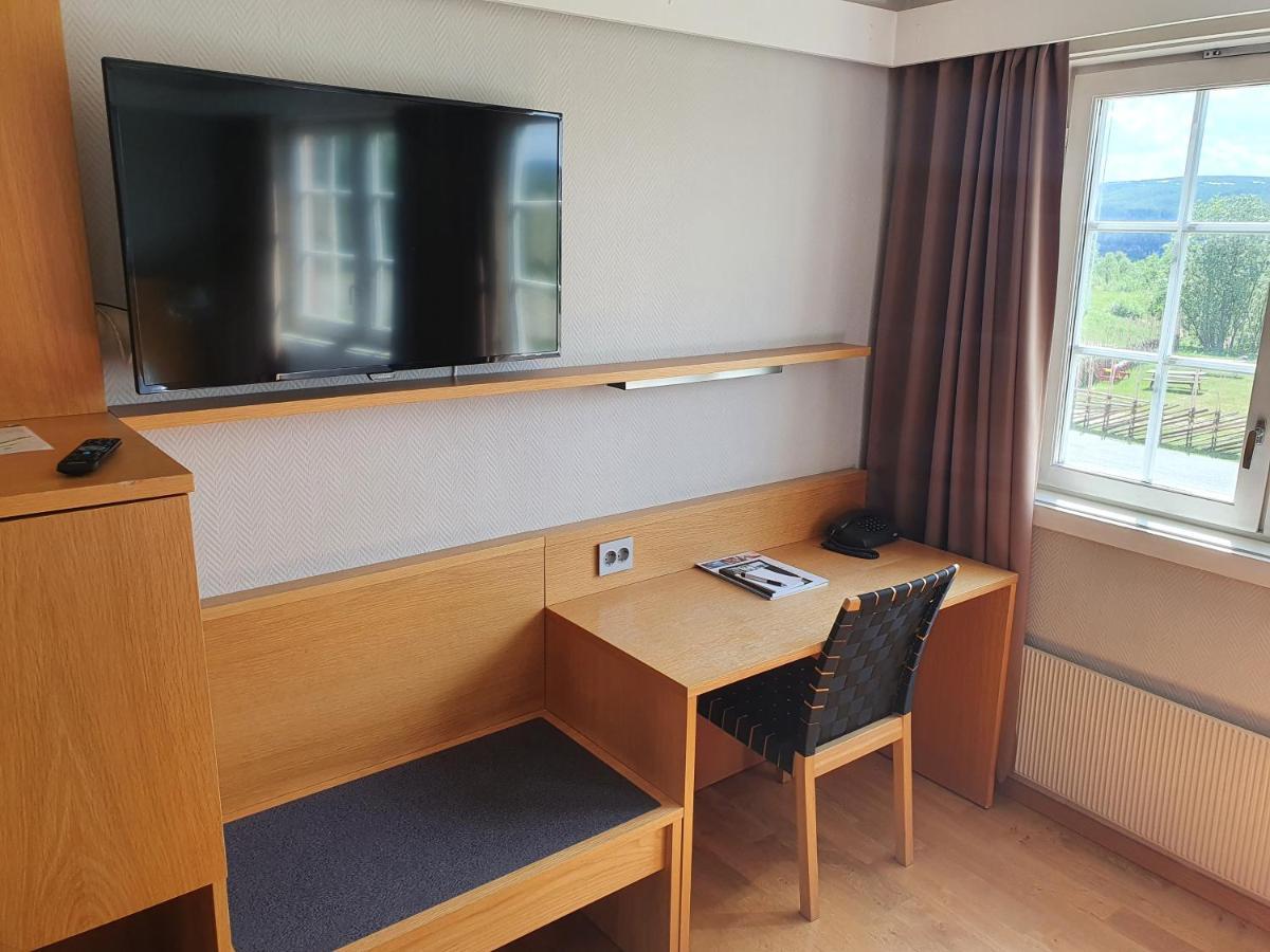 Roros Hotell - Bad & Velvaere Екстер'єр фото